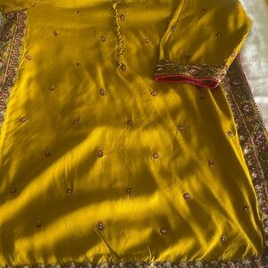 Charizma Mustard Yellow Tunic with Embroidery Pakistani / Indian clothes